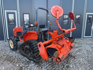 Kubota KB225 KB225 + Frees