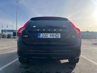 Volvo V60 2.4 151kW