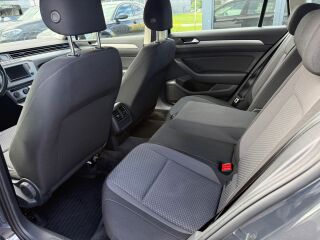 Volkswagen Passat Comfortline 1.4 92kW