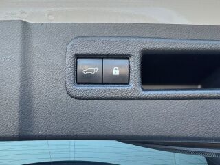 Lexus NX 300h Executive Facelift 2.5 114kW