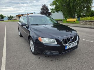 Volvo V70 MOMENTUM 2.4 120kW