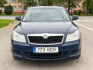 Skoda Octavia 1.2 R4 77кВ