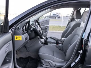 Mazda 3 1.6 77kW