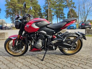 Triumph Trident 800 R3 85kW