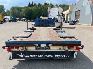 Broshuis JUMBO+EXTENDABLE+STEERING AXLE
