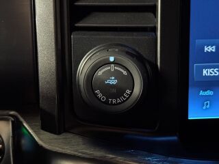 Ford F-150 Lariat Double Cab 5.0 V8 298kW