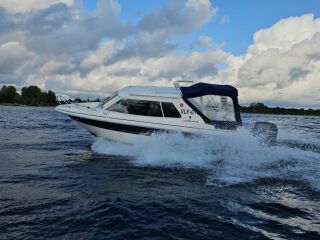 Yamarin 5940 Cabin Yamaha F80