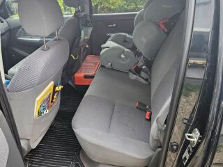 Toyota Hilux 2.5 106кВ