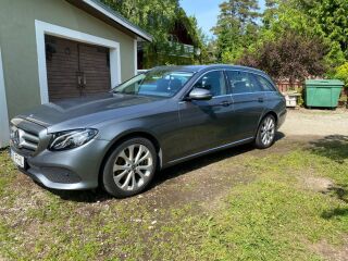 Mercedes-Benz E 220 2.0 143kW