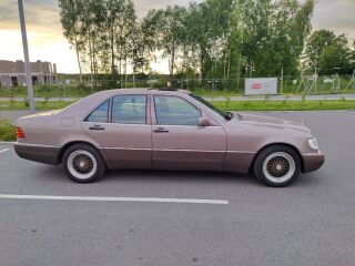 Mercedes-Benz S 300 3.2 170кВ