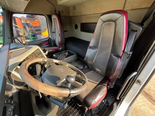 Volvo FM 500 8x4*4 375kW