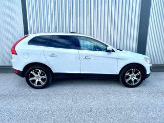 Volvo XC60 Summum AWD my2012 2.4 D3 120kW