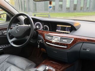 Mercedes-Benz S 350 3.0 V6 173kW