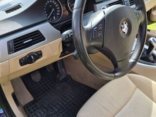 BMW 325 3.0 145kW