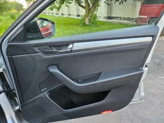 Skoda Superb 2.0 140kW