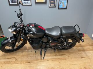 Royal Enfield Classic 350 Dark Stealth Black 15kW