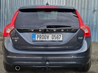 Volvo V60 Momentum Savile Grey 2.0 D2 88kW