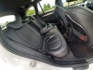 BMW X1 M-Pakett xDrive herman-kardon 2.0 140kW