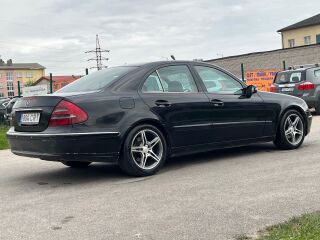 Mercedes-Benz E 200 Diesel 2.1 R4 Diesel 90kW
