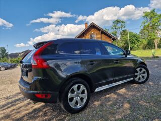 Volvo XC60 SUMMUM CITY SAFETY 4X4 AWD 2.4 R5 D5 120kW