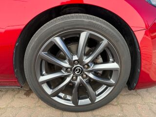 Mazda 3 Skyactiv-G  Eksklusiivne pakett 2.0