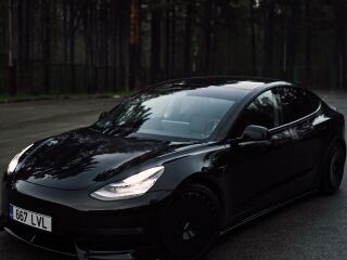 Tesla Model 3 Long Range Facelift FSD 153kW