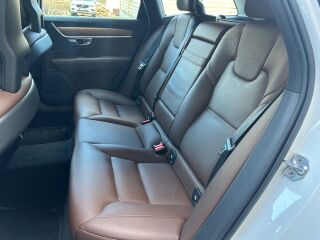 Volvo V90 Inscription 2.0 140kW
