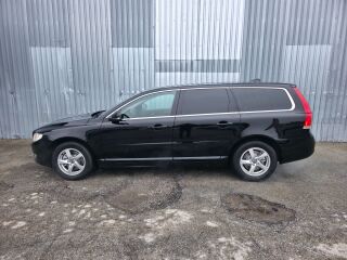 Volvo V70 Momentum Black Solid 2.0 88kW