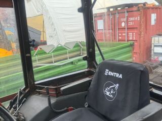 Farmtrac 675DT Haagis + lumesahk 4.4 54kW