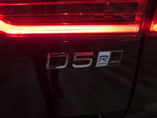 Volvo XC60 AWD R-Design Harman 2.0 D5 173kW