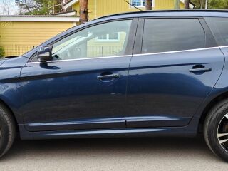 Volvo XC60 Momentum AWD MY15 2.4 D4 133кВ