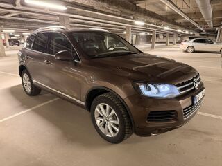 Volkswagen Touareg 3.0 V6 150кВ