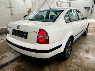 Volkswagen Passat COMFORTLINE 1.9 74kW