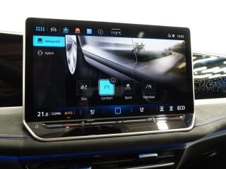 Volkswagen Passat R-line PHEV 1.5 130kW