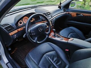 Mercedes-Benz E 320 FACELIFT 3.0 165kW