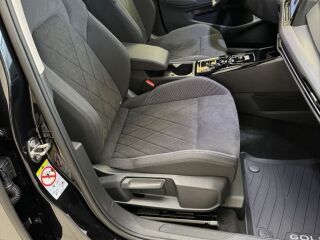 Volkswagen Golf 1.5 110kW