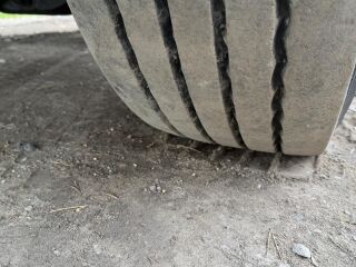 Mercedes-Benz ACTROS 1832 235кВ