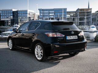 Lexus CT 200h 1.8 73kW