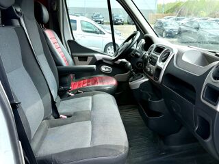 Opel Movano 2.3 74kW