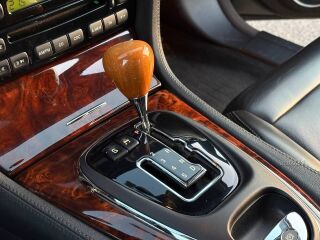 Jaguar XJ8 4.2 V8 219kW