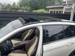 Mercedes-Benz E 220 2.0 143kW