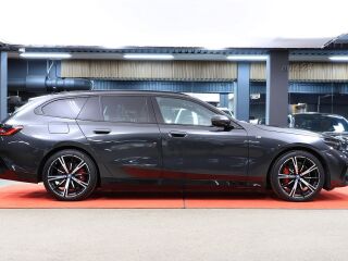 BMW 530 e xDrive M-Sportpakett 2.0 Plug In Hybrid 220кВ