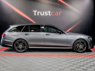 Mercedes-Benz E 220 AMG 2.0 143kW