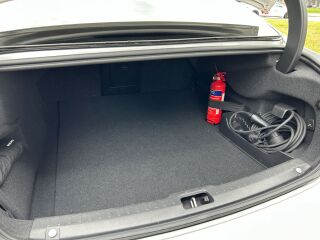 Volvo S90 T8 AWD Plug-In Hybrid 2.0 R4 288kW