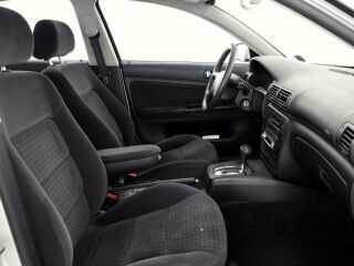 Volkswagen Passat Comfortline ATM 2.5 TDI 110kW