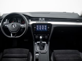 Volkswagen Passat Variant R-Line 2.0 140kW