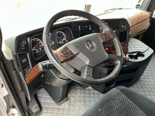 Mercedes-Benz Actros 1845 4x2 330kW