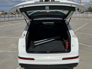 Audi SQ7 4.0 V8 320kW