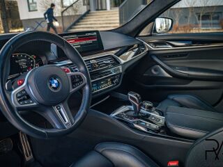 BMW M5 4.4 441kW