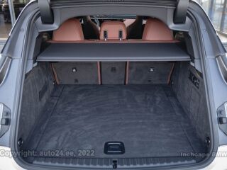 BMW iX xDrive 40 Sportpakett Shadow Line 240kW